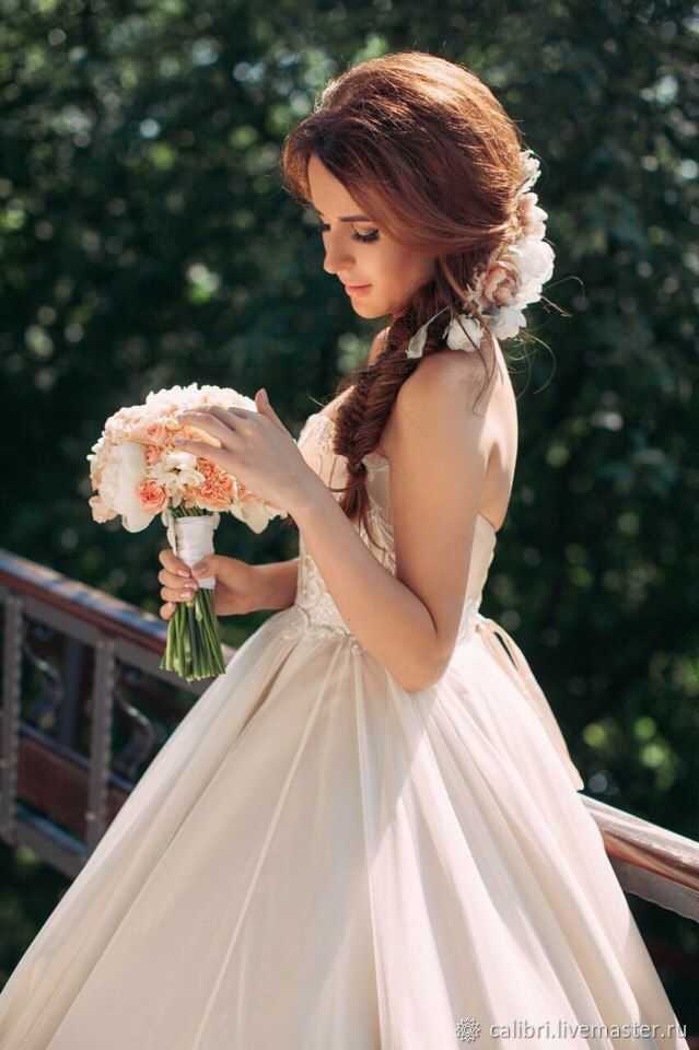 Обретенное эльдорадо: как проходит идеальная свадьба в золотом цвете?