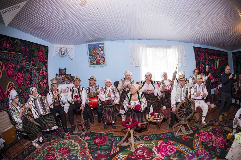 Популярные молдавские песни на свадьбе и особенность проведения праздника