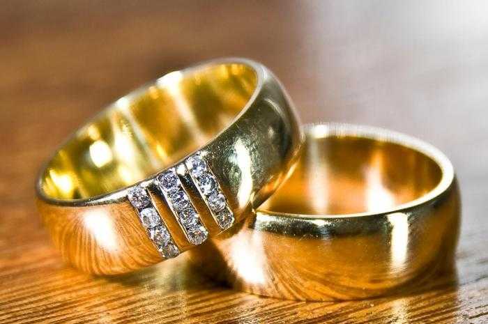 Как заложить или продать обручальное кольцо в ломбард