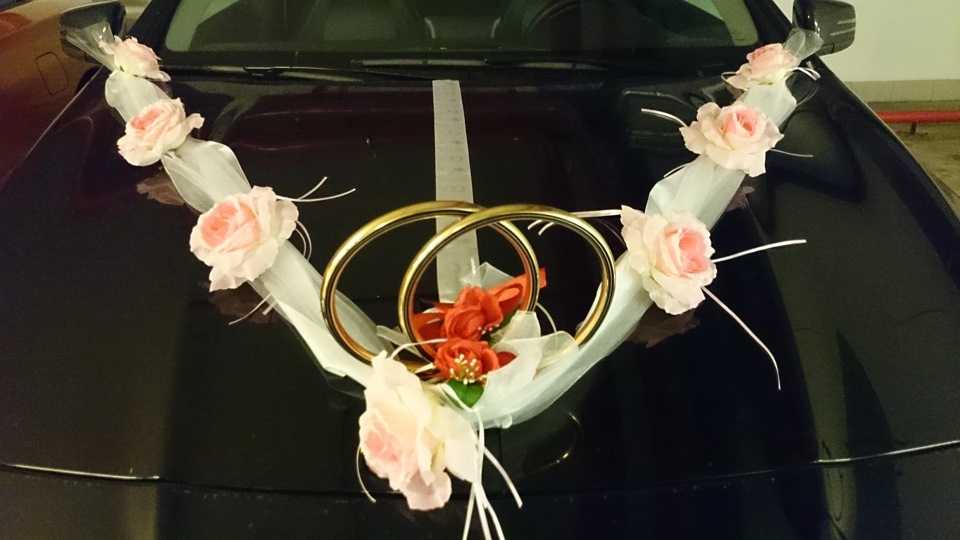 Диаметр колец на свадебную машину. свадебные кольца на машину своими руками: мастер-класс с фото и видео. ленты, цветы, фольга: вариантов оформления много
