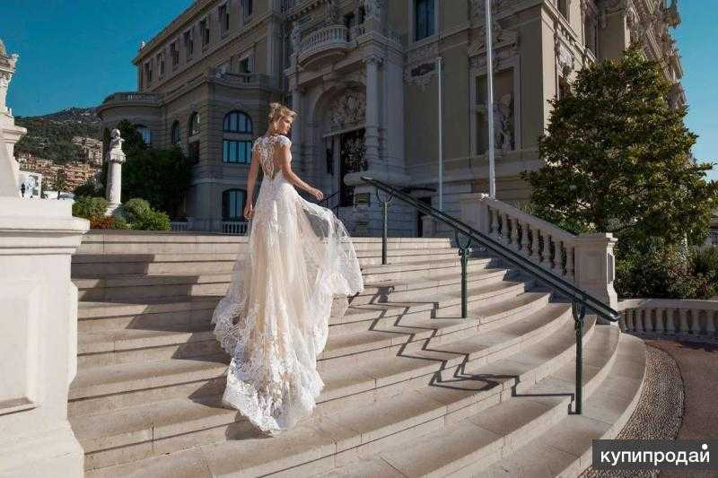 Как выбрать прозрачное свадебное платье невесте, их плюсы и минусы, кому подходят откровенные наряды (советы и рекомендации), подборка фото