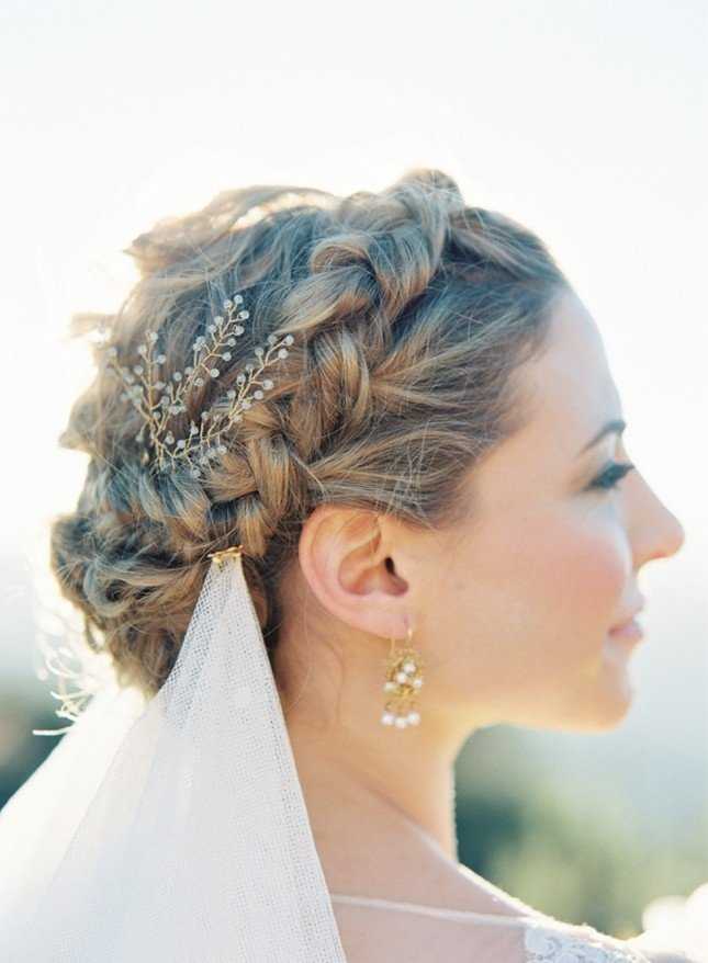 Коса на свадьбу: топ 10 крутых идей для прически с плетением