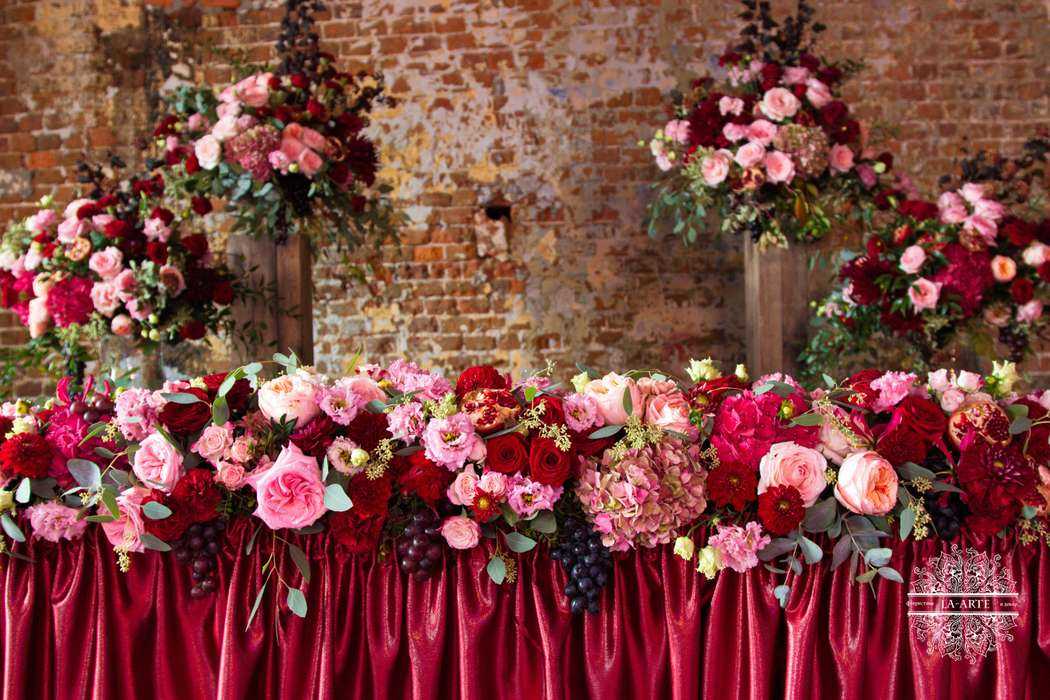 Свадьба в цвете и стиле марсала: благородство и роскошь