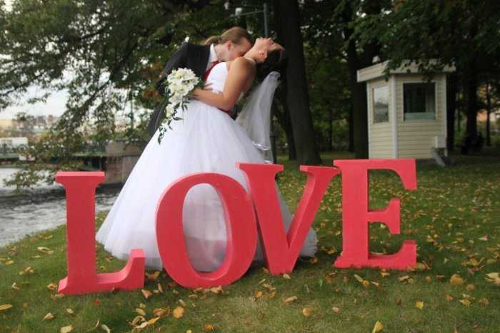 Немое кино о любви: как сделать потрясающее слайд шоу на свадьбу