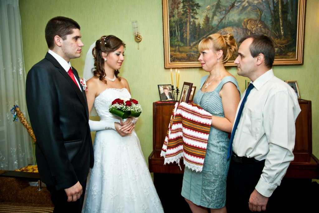 Благословение сына перед свадьбой: какой иконой, зачем и как это делается