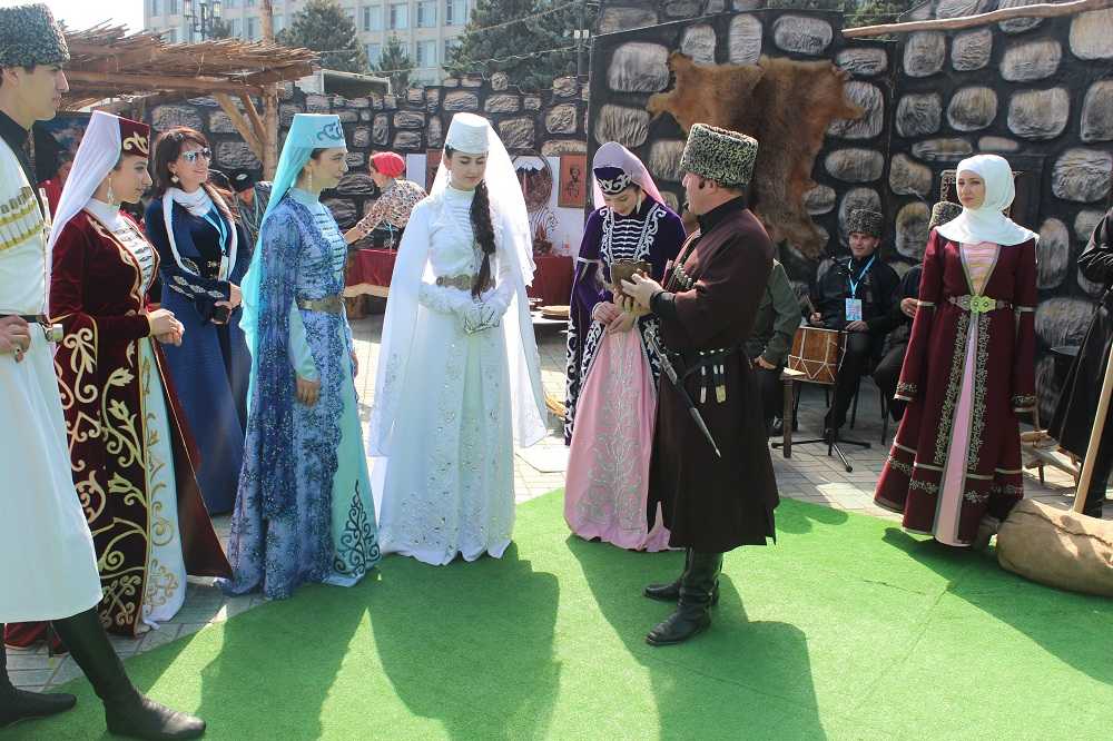 Традиции и обычаи татарской свадьбы. советы по проведению