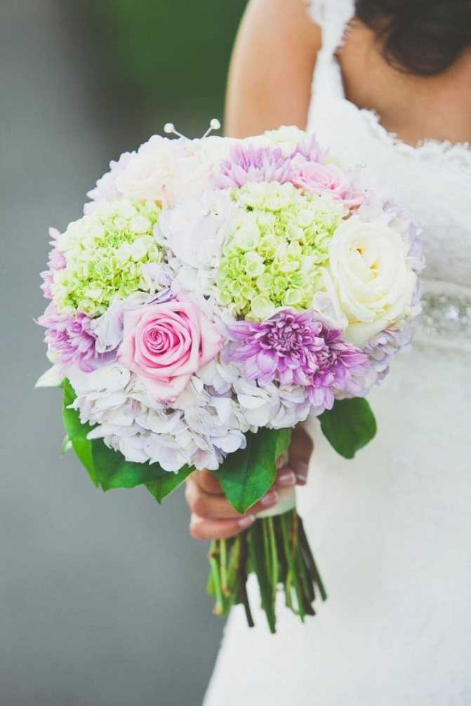 Букет невесты из хризантем: выбор цветов и нюансы оформления