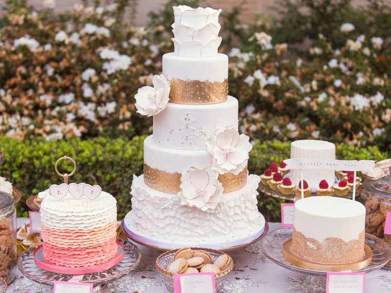 Начинка для свадебного торта: виды, сочетания, правила