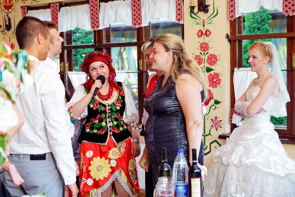 Зажигательная и веселая свадьба в русском народном стиле