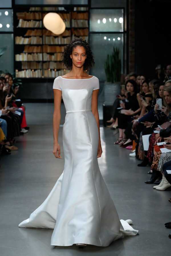 Самые красивые свадебные платья 2021