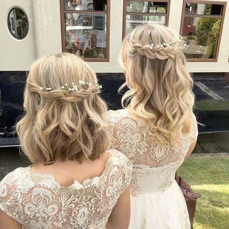 Идеи, как может выглядеть красивая прическа на свадьбу подружке невесты