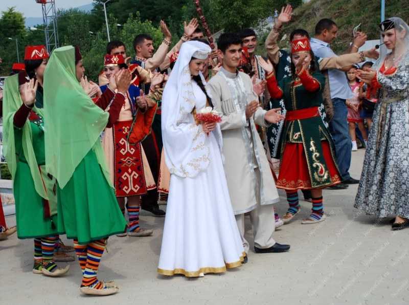 Армянская свадьба: обычаи и традиции
