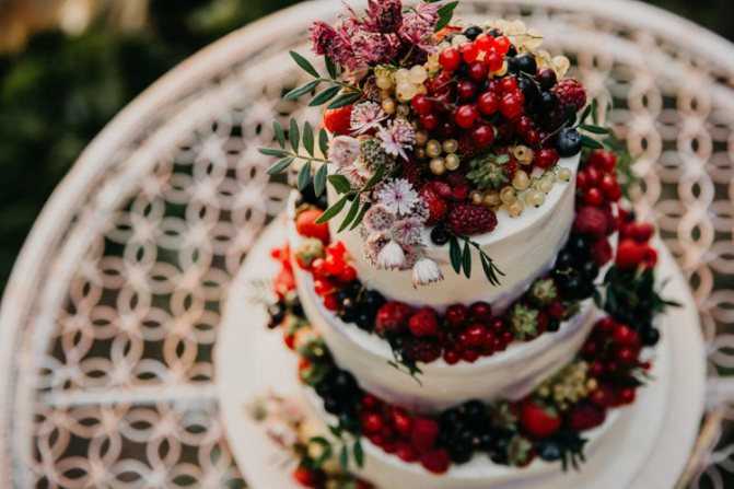 Свадебный торт с фруктами и ягодами - как приготовить и украсить фото и видео