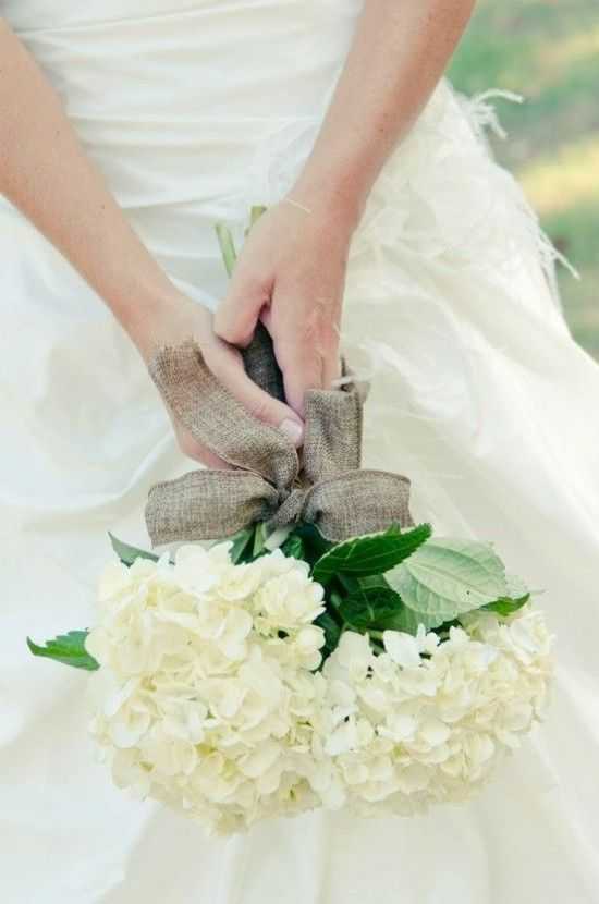10 советов о том, как выбрать свадебный букет