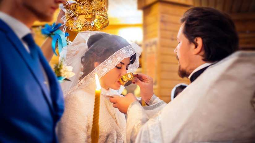 Значение таинства и что нужно паре для венчания в церкви, если уже женаты
