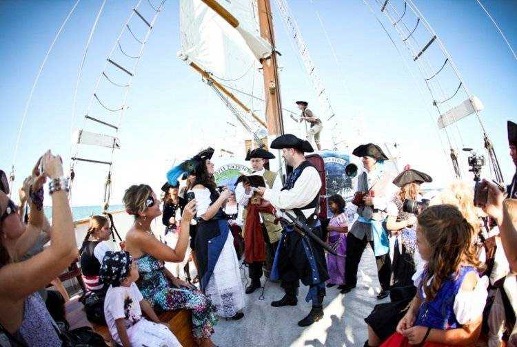 Пиратская свадьба, советы по оформлению и меню