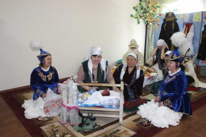 Свадебные традиции (83 фото): турецкие и осетинские обычаи на свадьбе, приметы о сватовстве у казахов, современные азербайджанские обряды