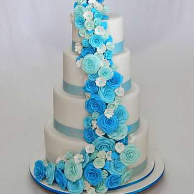 Одноярусный свадебный торт (36 фото): кремовый десерт на свадьбу в один ярус с живыми цветами