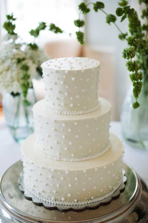 Свадебный торт без мастики [2021]: фото ? самых красивых & маленьких с ягодами и бисквитом