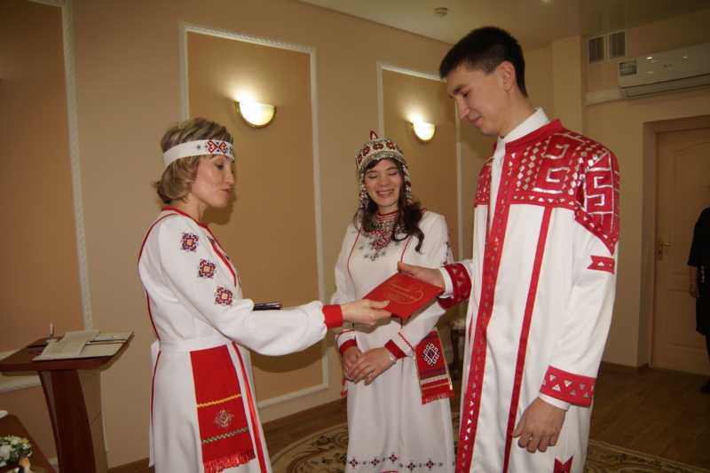 Традиции и обряды современной свадьбы низовых чуваш