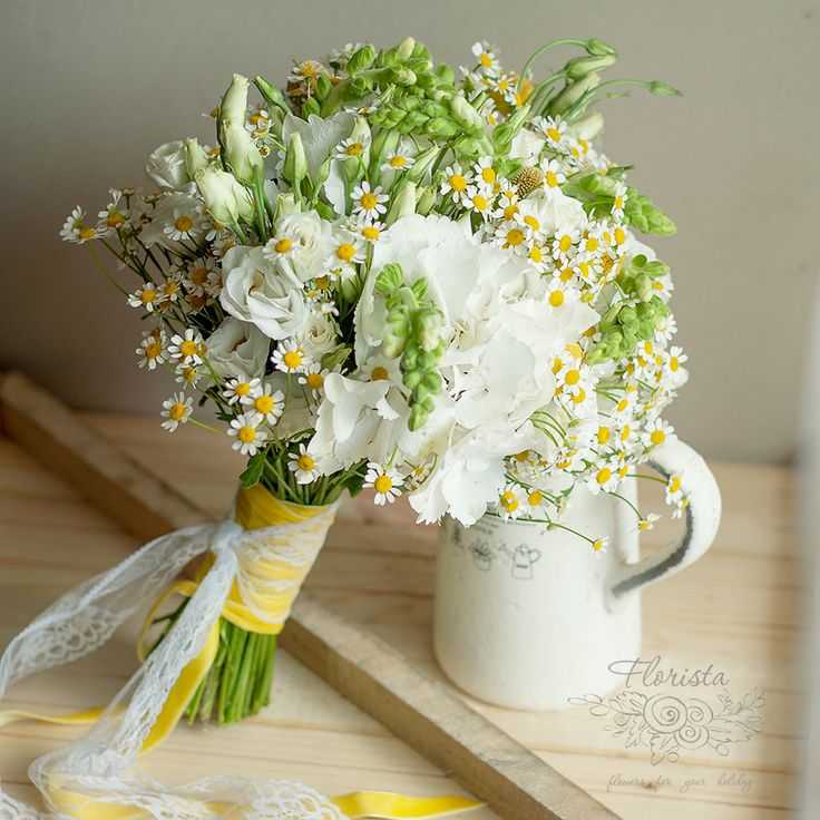 Свадебный букет невесты из ромашек (46 фото): составляем букет с ромашками и васильками или розами на свадьбу, модные тенденции