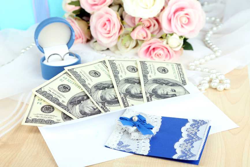 Сколько денег дарить на свадьбу: в подарок и на конкурсах | праздник для всех