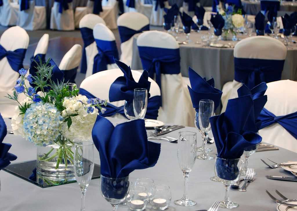 Свадьба в синем цвете (фото): оформление зала, жених и невеста