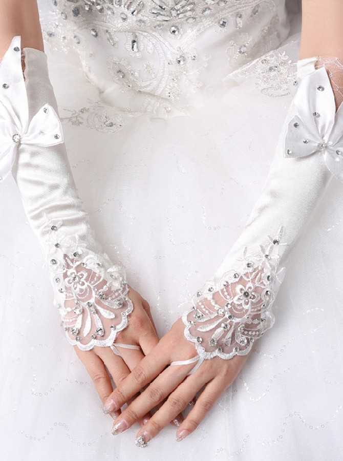 Свадебные перчатки: виды и модные фасоны (фото)