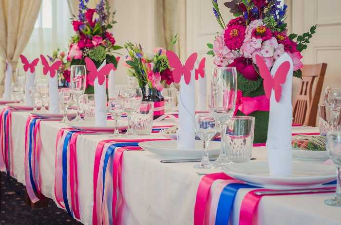 Свадьба в розовом цвете — идеи оформления зала, образ молодых