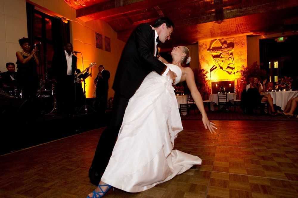 Какой свадебный танец ? выбрать в [2019] – подберите лучший вариант