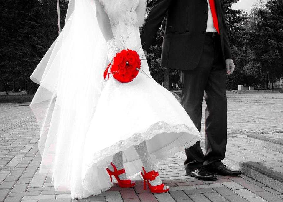 Приметы связанные со свадебным платьем: как не навлечь на себя беду. судьба свадебного платья после свадьбы