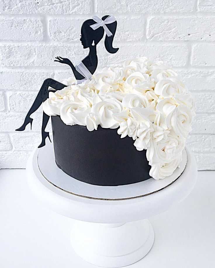 Топпер на торт — стильное украшение, отличный результат
