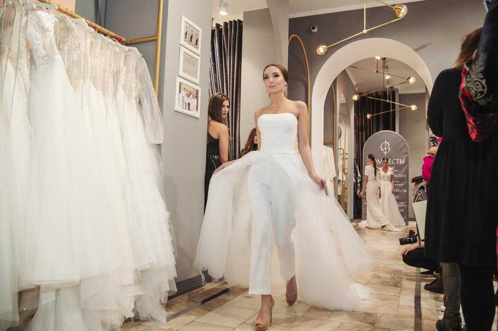 Свадебные платья: 1409 фото. купить свадебное платье в москве, цены  от 1000 руб. каталог красивых свадебных платьев для невест