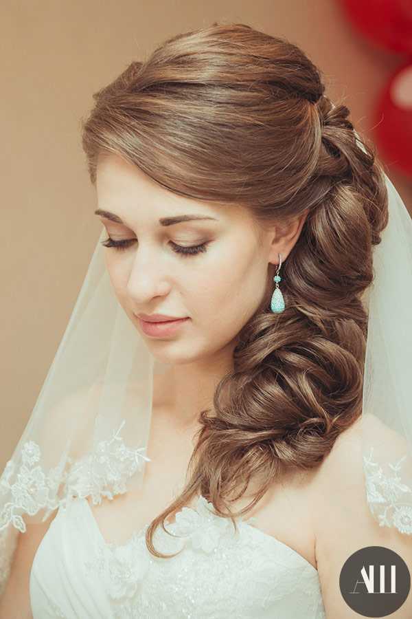 Свадебные прически в греческом стиле: популярные укладки с фото – узел, хвост, коса, каскад, лампадион, варианты на разную длину волос, подбор аксессуаров