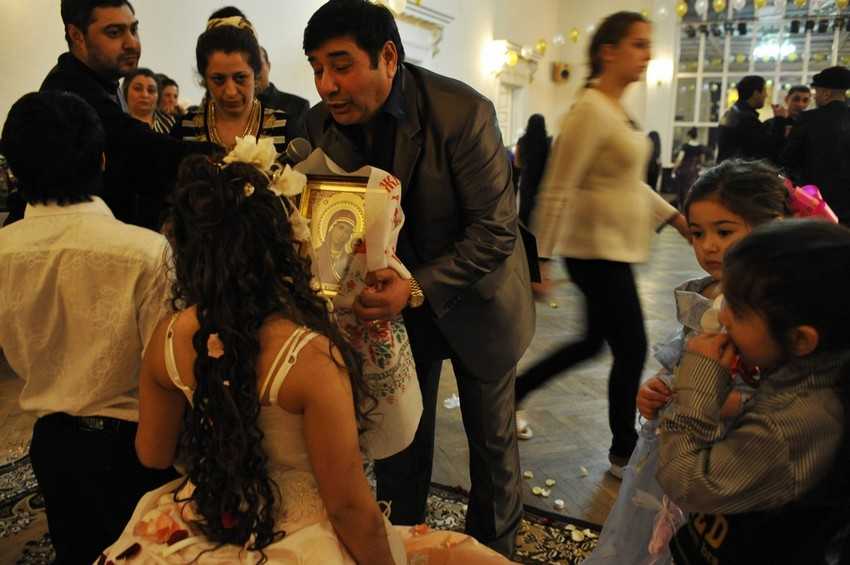 Как проходят цыганские свадьбы?