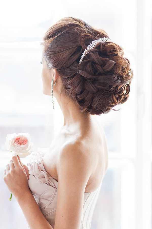 Идеи свадебных причесок с собранными волосами