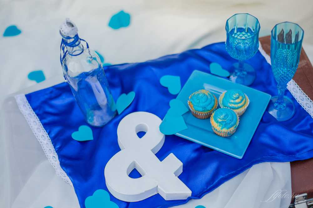 Свадьба в синем цвете (фото): оформление зала, жених и невеста