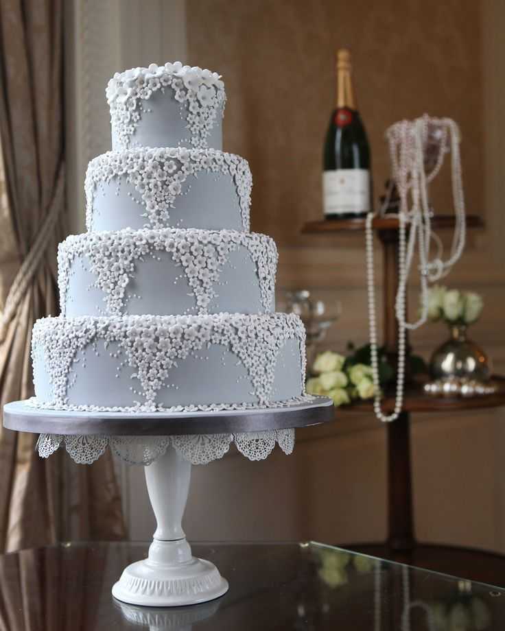 Начинка для свадебного торта: самые вкусные идеи, виды и варианты (фото)