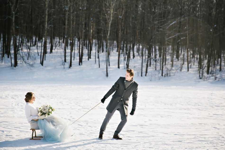 Зимняя свадебная фотосессия: идеи проведения в городе и на природе