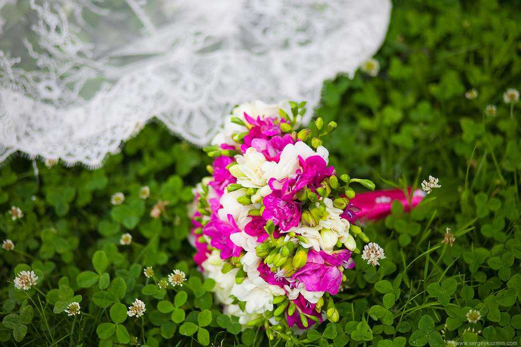 Свадебный букет из пионов для нежных и романтичных невест