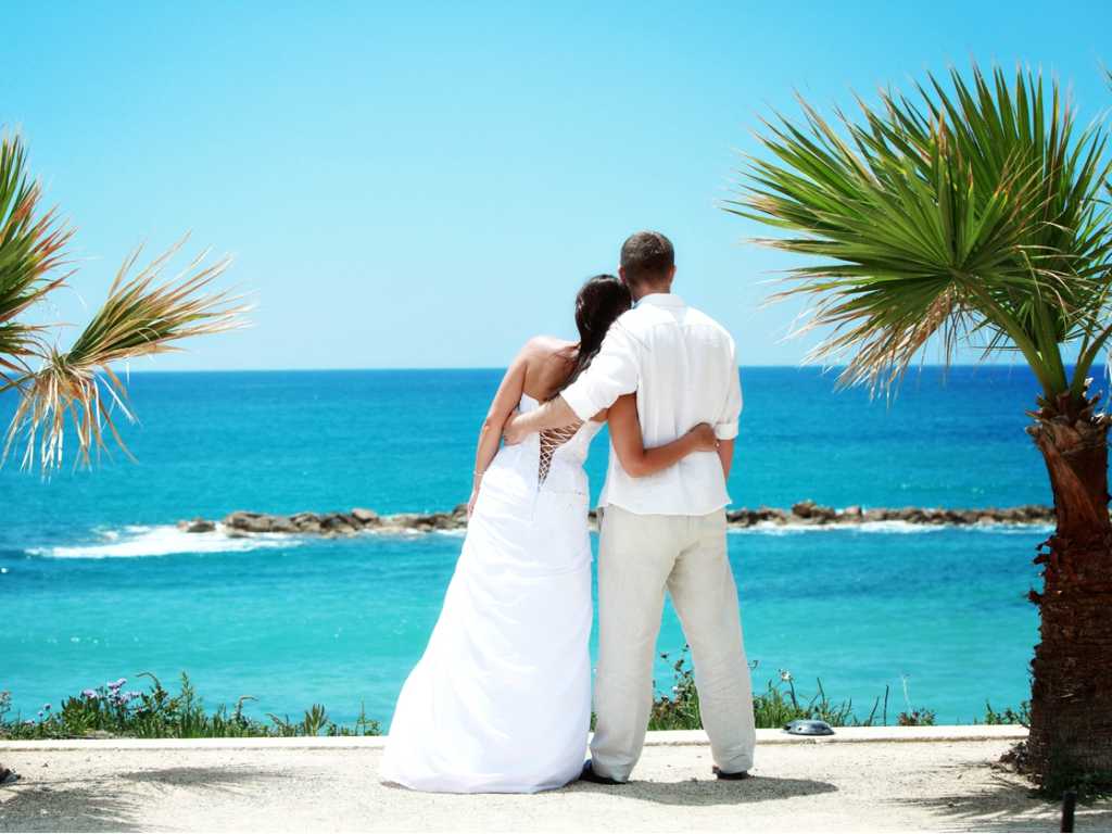 Официальная свадьба за границей: обзор цен и особенности официальной регистрации