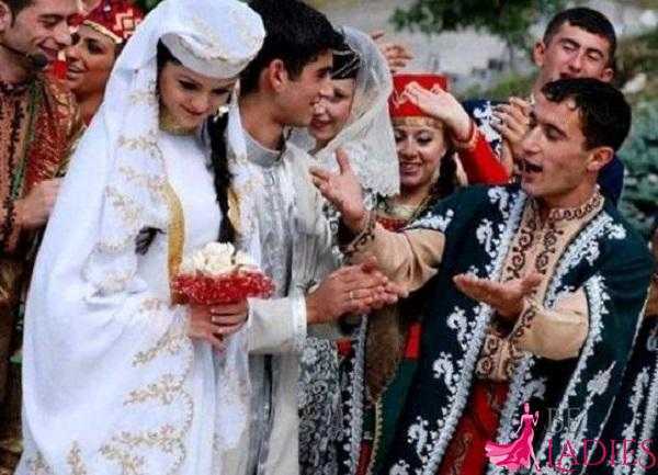 Традиции армянского народа: праздники, свадьба, дети