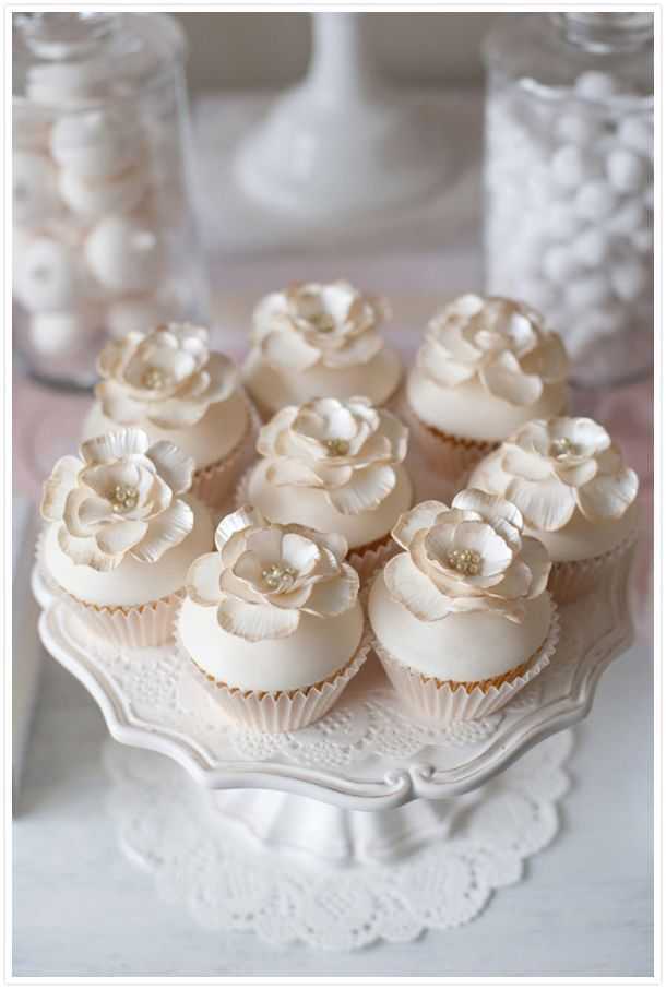 Свадебные торты с кексами