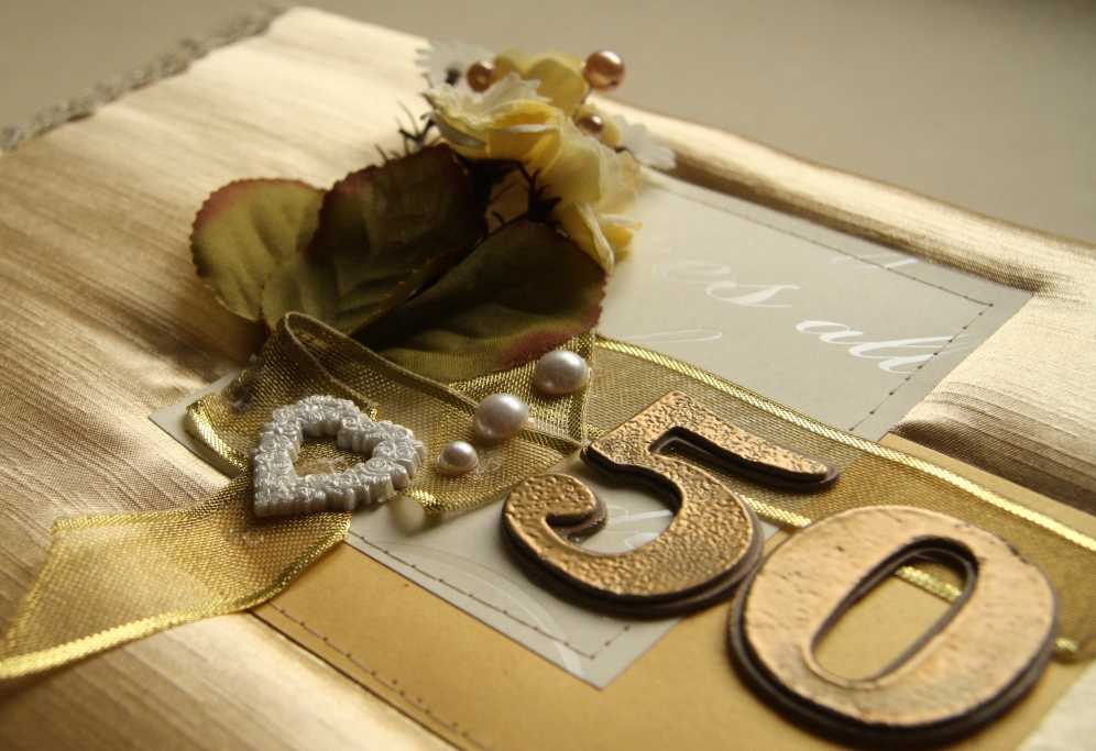 31 год свадьбы: название и самые интересные подарки