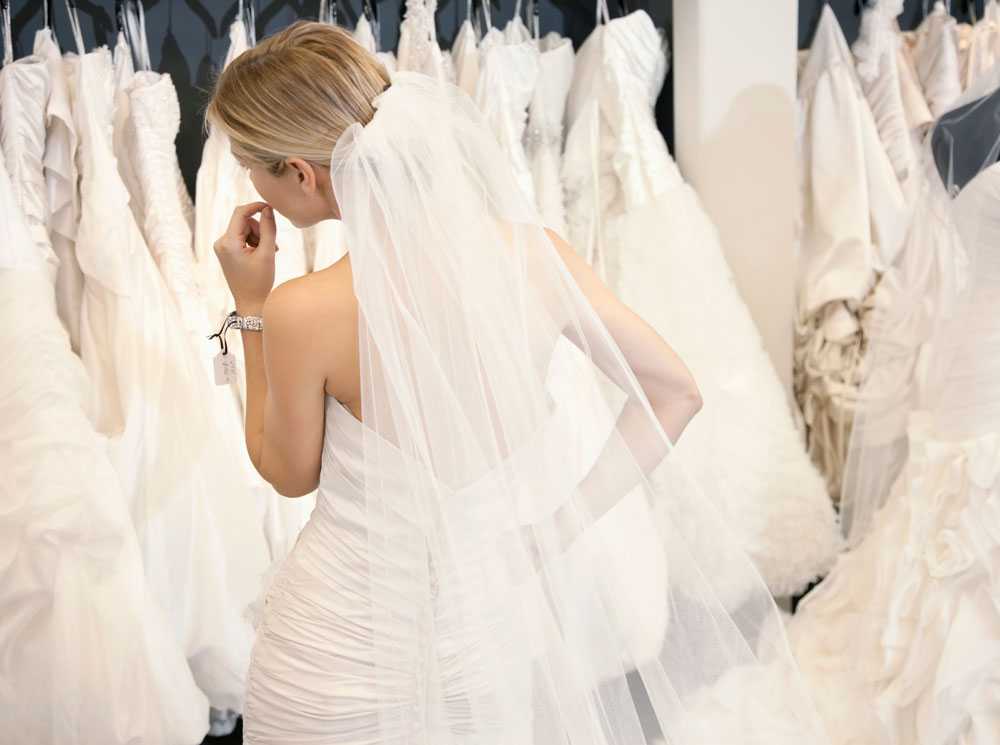 ᐉ можно ли отдать свадебное платье. куда можно сдать свадебное платье после свадьбы: все возможные идеи - svadba-dv.ru