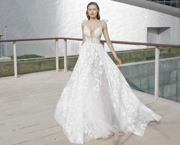 Модные свадебные платья 2018-2019 тенденции фото образов невест
