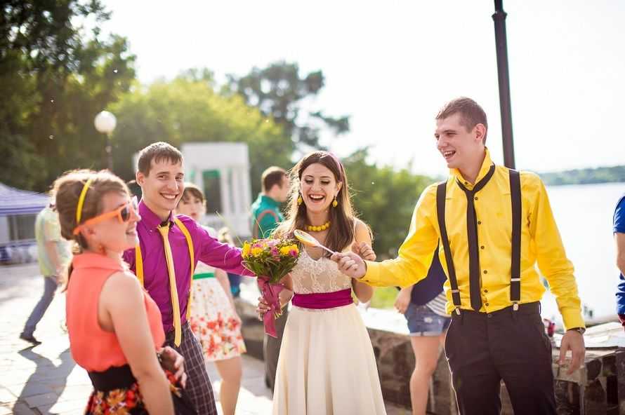 Свадьба в стиле стиляги [2021]: фото ? оформления, тематическая одежда, торт, приглашения & конкурсы