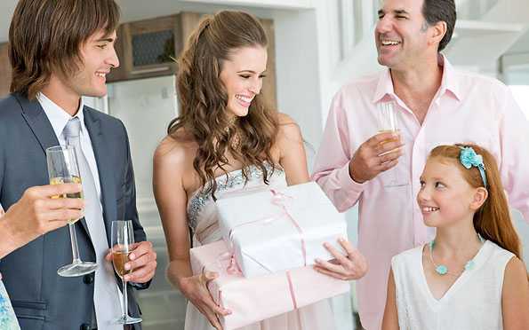 Подарок на свадьбу своими руками: 25 идеальных идей