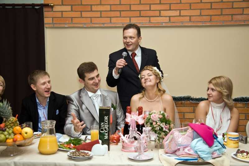 Речь невесты на свадьбе - одно из основных событий во время банкета Смотрите примеры приятных слов для жениха свекров свидетелей и гостей