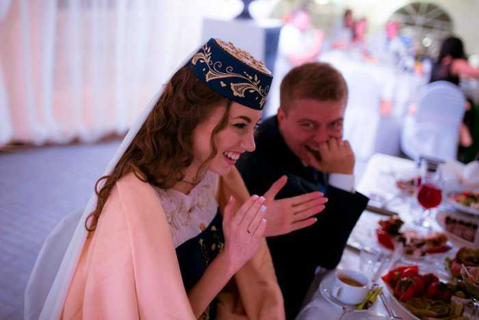 Обычаи и традиции на современной татарской свадьбе